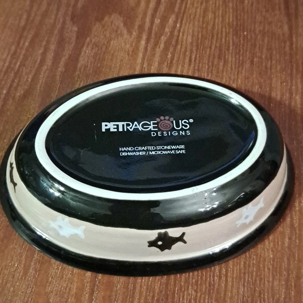 PETRAGEOUS Design cat bowl